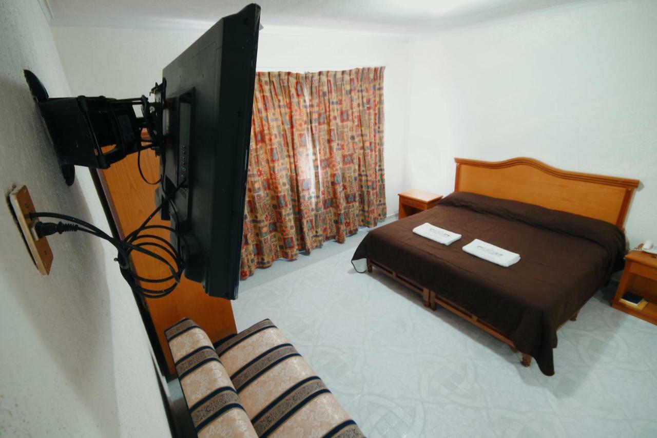 Hotel El Conquistador Monarca. Zitácuaro Zewnętrze zdjęcie