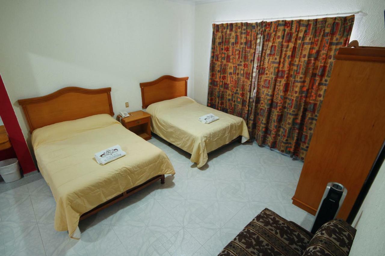 Hotel El Conquistador Monarca. Zitácuaro Zewnętrze zdjęcie