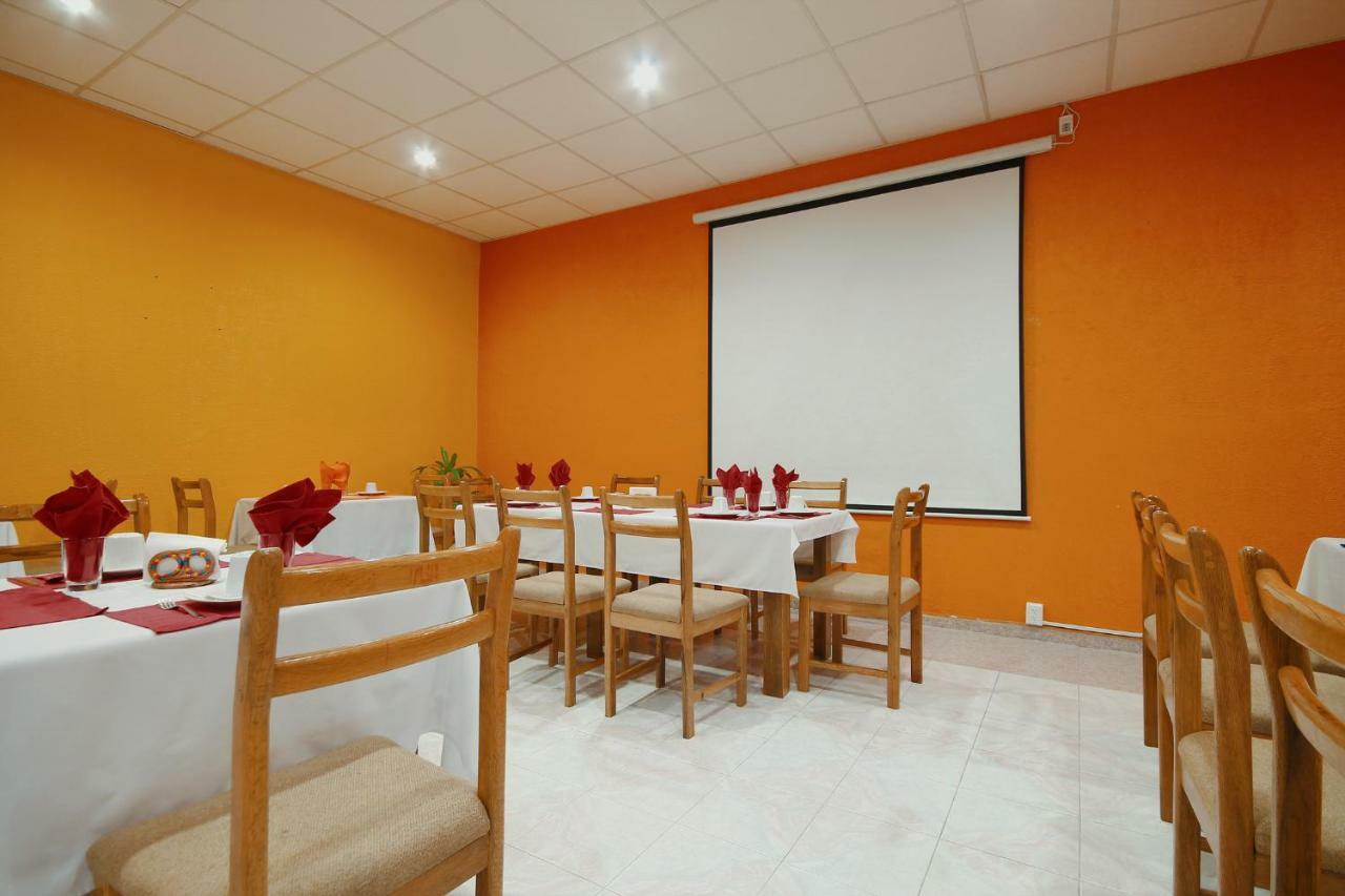 Hotel El Conquistador Monarca. Zitácuaro Zewnętrze zdjęcie