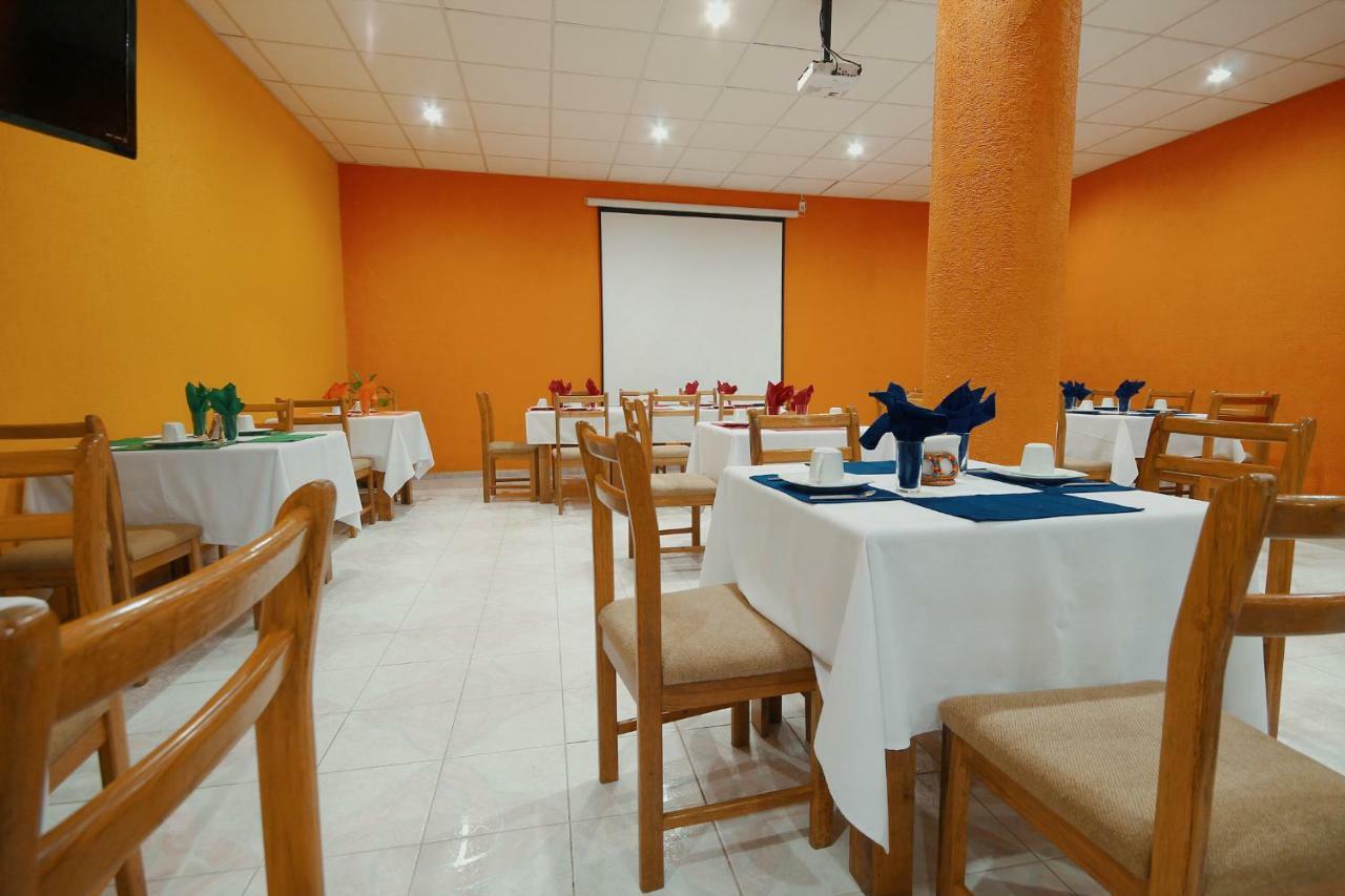 Hotel El Conquistador Monarca. Zitácuaro Zewnętrze zdjęcie