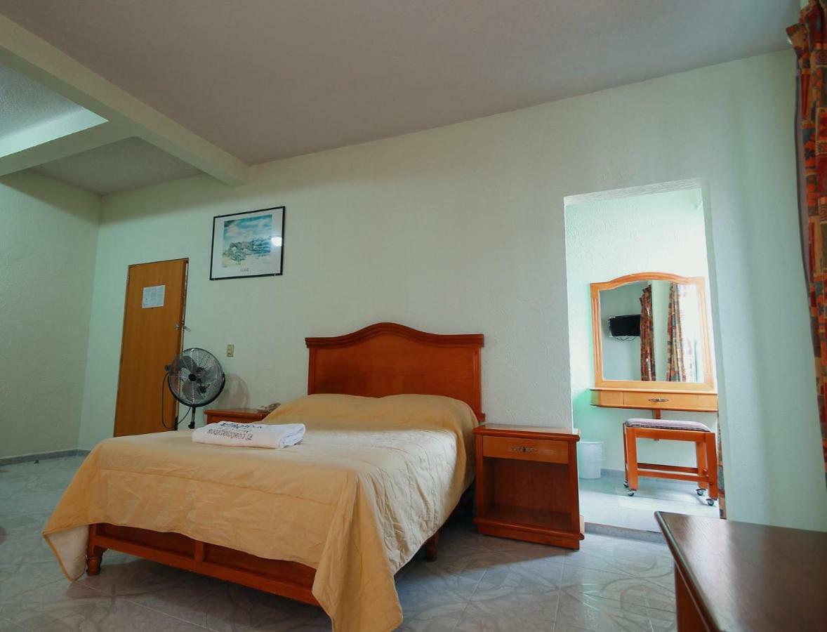 Hotel El Conquistador Monarca. Zitácuaro Zewnętrze zdjęcie